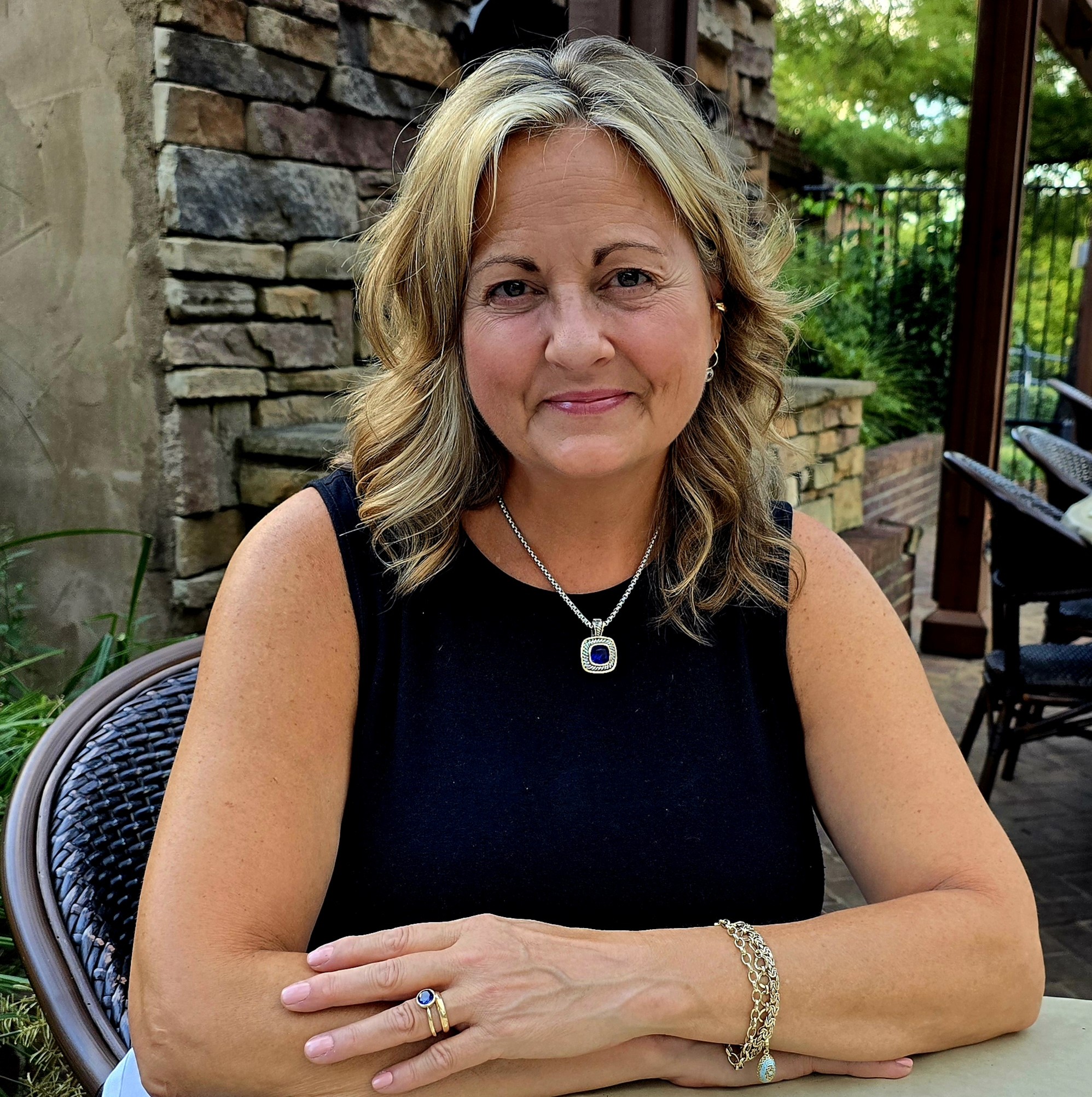 Headshot of Author Elizabeth Beck